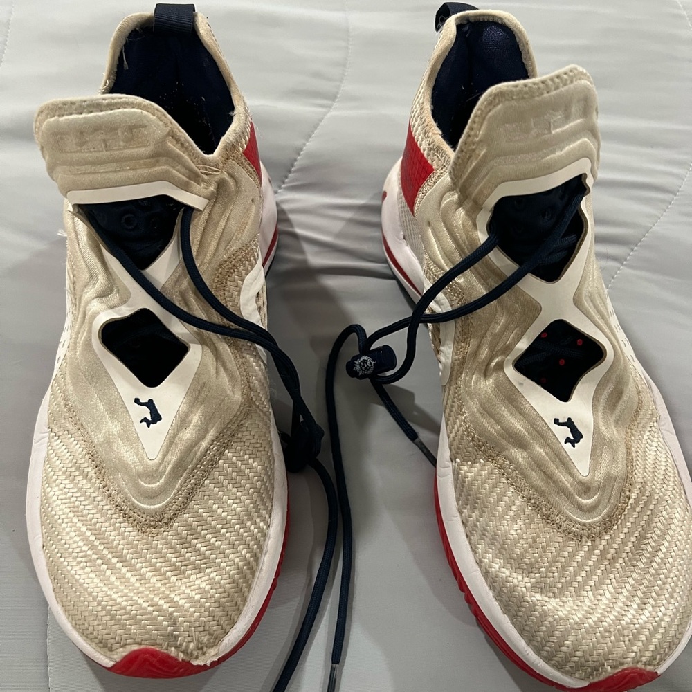 Jordan Athletic Shoes in Beige and Red